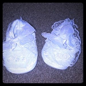 Baby shoes